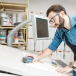 man-working-with-spectrometer-at-the-manufacturing-2023-11-27-05-31-04-utc (1)